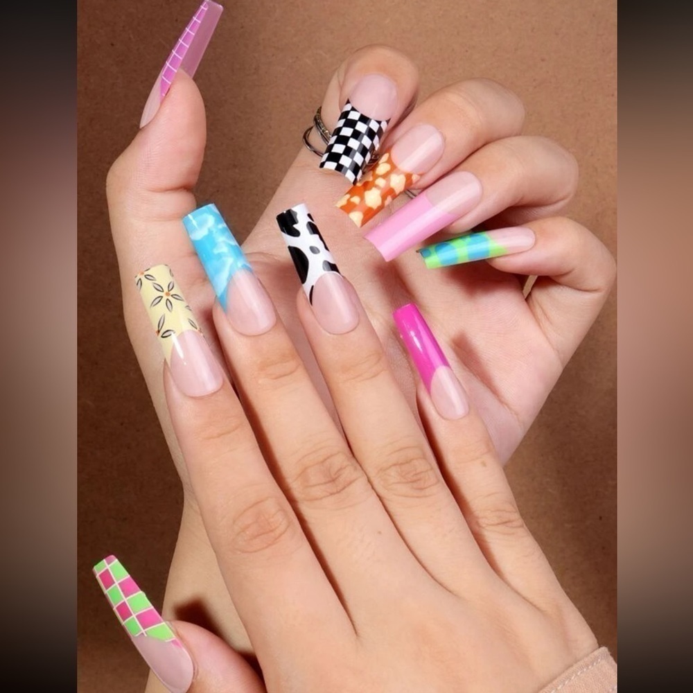 NWT Multicolor Press-On Nails Long Coffin Style 24pc Set